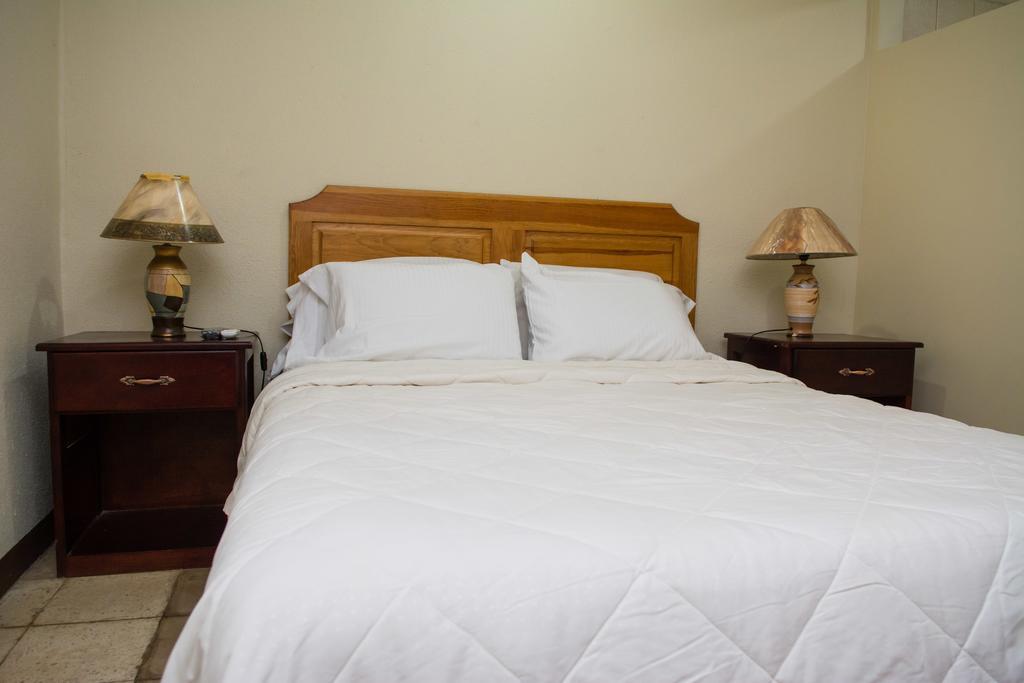 Hostal Casa Los Espinoza Managua Esterno foto