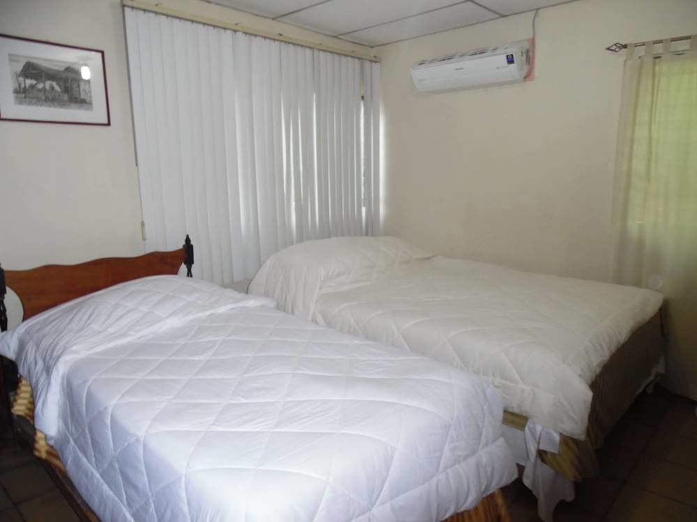 Hostal Casa Los Espinoza Managua Esterno foto