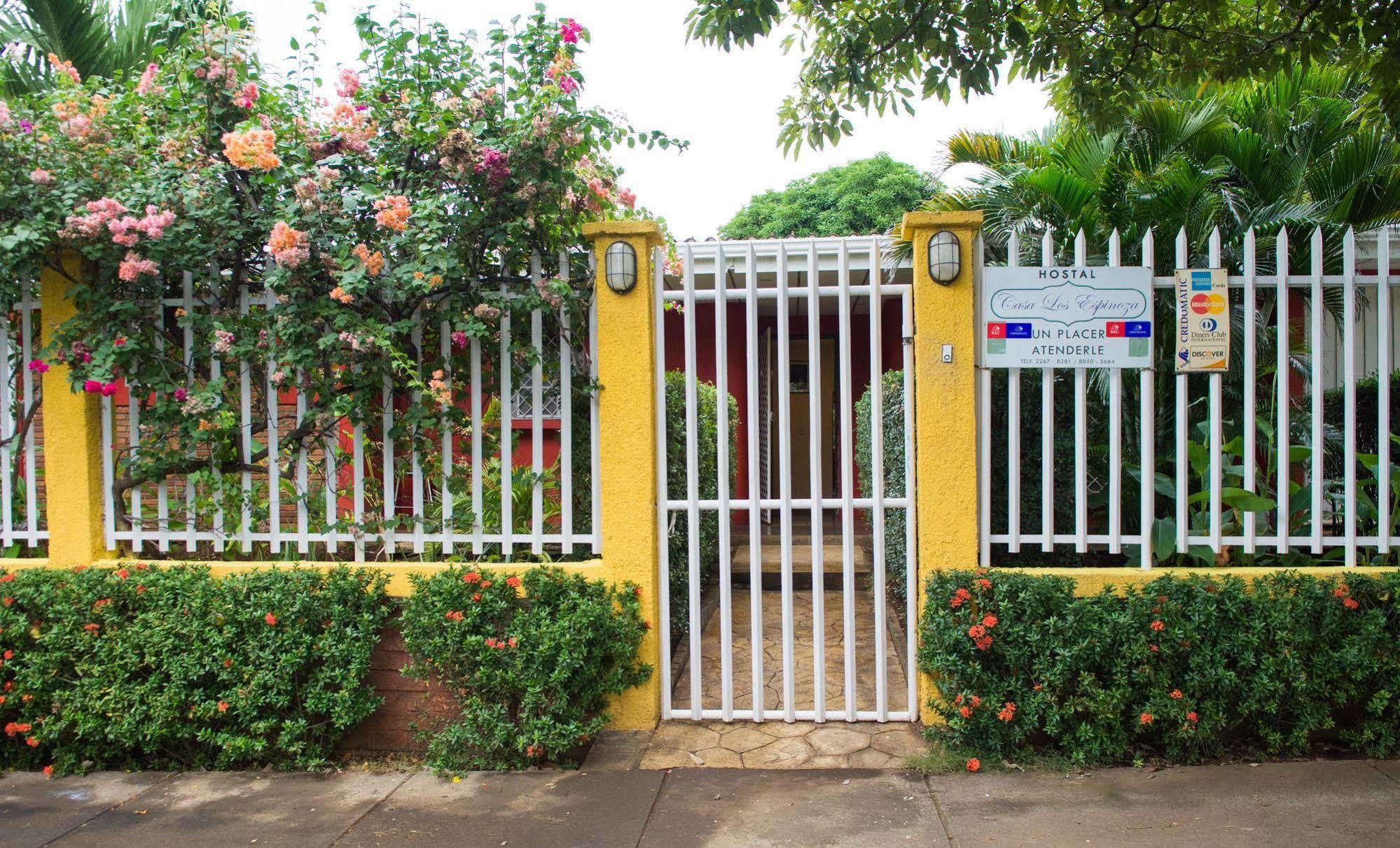 Hostal Casa Los Espinoza Managua Esterno foto