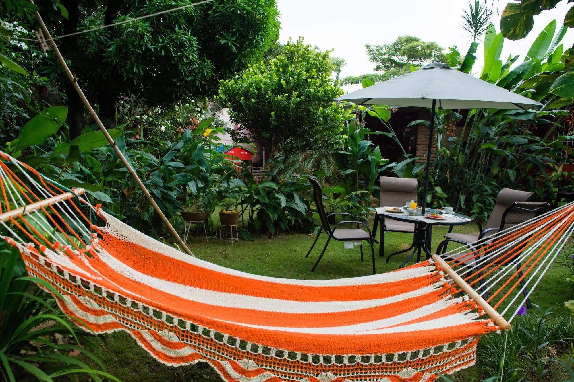 Hostal Casa Los Espinoza Managua Esterno foto