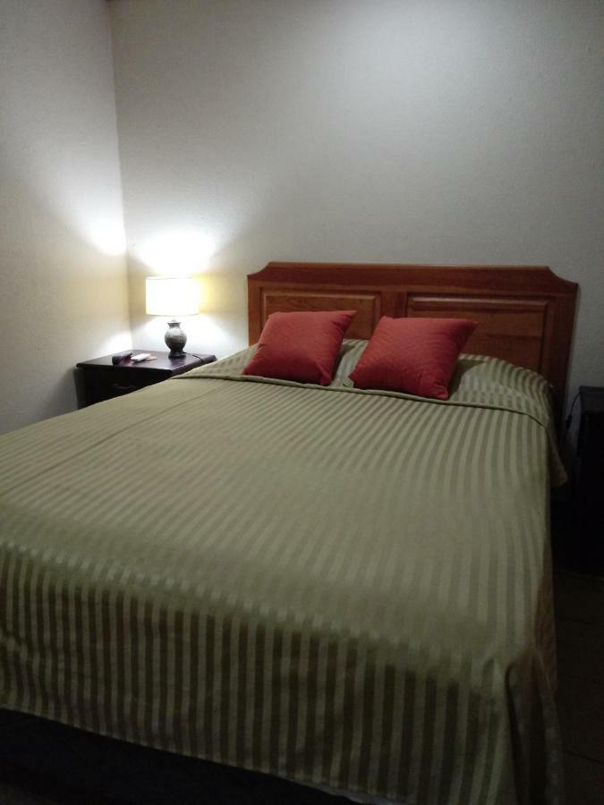 Hostal Casa Los Espinoza Managua Esterno foto